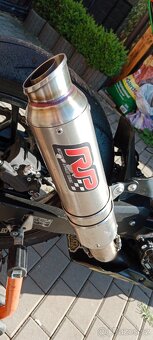 Prodám závodní Kawasaki ninja 400 - 13