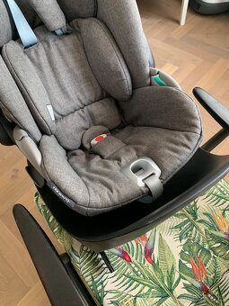 Autosedačka Cloud Z2 i-Size Plus 2022 + Isofix (otočná zákla - 13