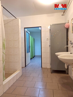 Prodej výrobního objektu, 1432 m², Nový Bydžov, ul. Merendní - 13