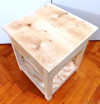 Stolička s úložným prostorem.. - 13