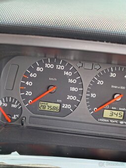 VW golf IV (3,5) Cabrio 2.0 85kw - 13