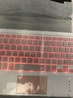 Pouzdro na Multifunkční bluetooth klávesnice k pc/tabletu s - 13