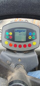 kolový nakladač WEYCOR AR 380 - 13