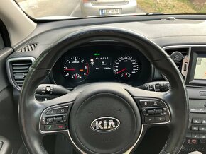 KIA Sportage 2.0 CRDi 4x4 - 13