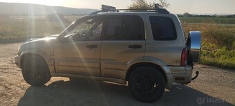 Grand Vitara - 13