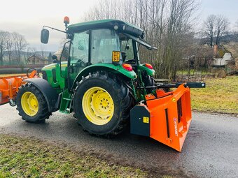 samonakládácí sypač - 13