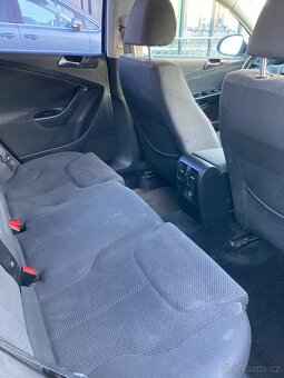 VW Passat variant B6 2.0 tdi - 13