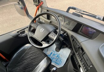 Volvo FH540 - tahač návěsů + hydraulika - 13