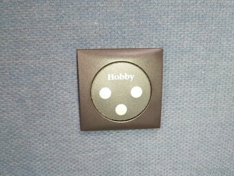 HOBBY 495 UFe č.703. Pro 4. Fr. postel. Sprcha. Rok 2007. - 13