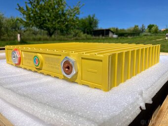 Lithiové baterie Winston LiFeYPO4 LiFePO4 300Ah a 400Ah - 13