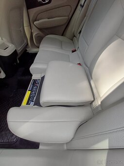 Volvo XC60 - 13