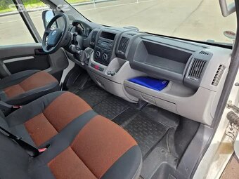 Fiat Ducato 2.3 JTD 88kW,L2H2,9 míst,108tis.km,tažné - 13