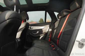 🚗 Mercedes-Benz GLC 43 AMG 4MATIC 270 kW - výbava - 13