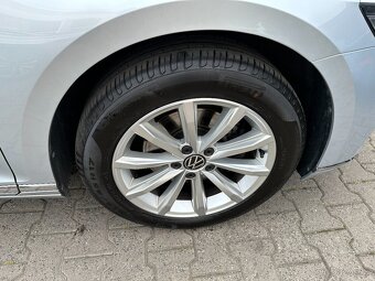 VW Passat B8 Elegance 2.0TDI 110kW DSG VIRTUAL ACC Panorama - 13