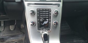 Volvo XC60 2017 - 13