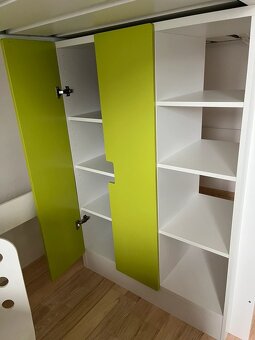 Ikea Nábytek do dětského pokoje postel skříň stůl - 13