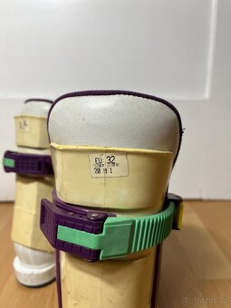 Dětské lyže Xeres Crosscarv X7 + vázání, lyžáky a hůlky - 13