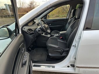 Renault Megane Scenic 1,2TCe 97kw BOSE Edition - 13