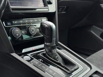 Volkswagen Passat 2016 - 13