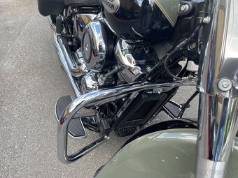 Prodám Harley-Davidson FLHC Softail Heritage 1745 cm3 64 kW - 13