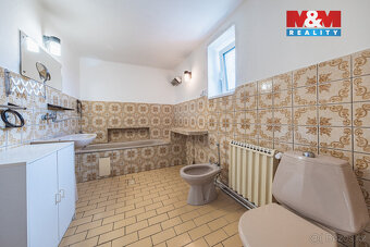 Prodej rodinného domu v Podlesí - 13