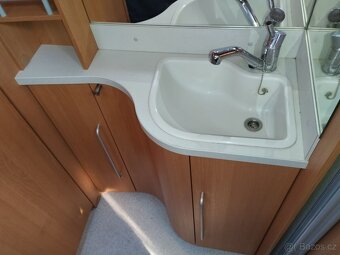 KNAUS 450FU. Rok 2007. Mover. 1300 kg. Bojler.100km/h - 13