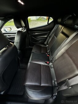 Mazda 3 2.0,2019 (120Kw) - NEJVYŠŠÍ VÝBAVA - Bose Audio, 360 - 13