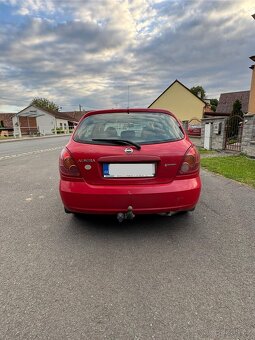 Nissan almera - 13