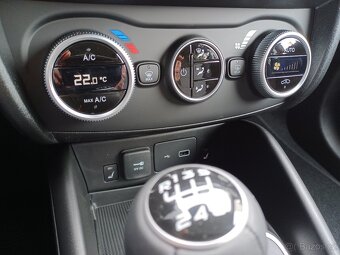 FIAT Tipo SW Cross 1.6 MULTIJET 130k 96 kW - 13