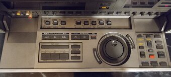 S-VHS VIDEO MASTER - Panasonic NV-V10000 - 13