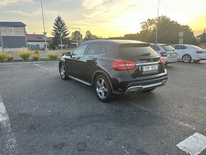 Mercedes GLA 220d 4MATIC 4x4 - 13