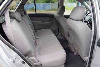 Kia Carens 1,6 CRDi SUPER STAV,PO STK - 13