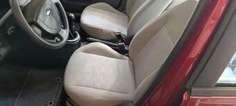 Ford fiesta - 13