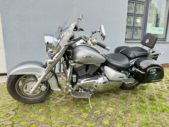 Suzuki vl 1500 Intruder - 13