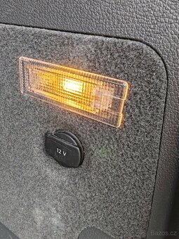 VW Touran , rok 2015 - 13