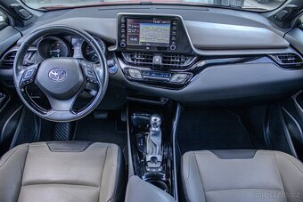 Toyota C-HR 2.0 Hybrid Dynamic Force Premiere Edition E-CVT - 13