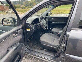 Kia Sportage II 2.0 16V 104 kW 4x4 - 13
