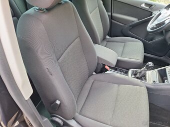 VW Tiguan 1.4tsi 110kw  2015,70tkm,Perfektni stav a výbava. - 13