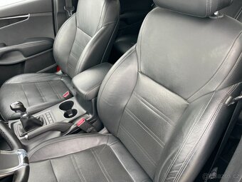 Kia Sorento III 2.2CRDi 4WD EXCLUSIVE Rebel - 13