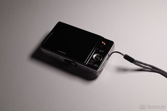 Olympus D-720 zánovní - 13