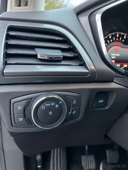 Ford Mondeo 2.0TDCi 110kW, el. kufr, vyhř. volant a č. sklo - 13