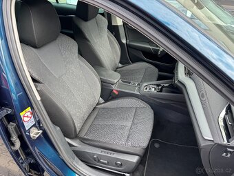 Škoda Octavia 4 iV 1.4 TSI 150kW DSG Matrix LED ACC Kamera - 13