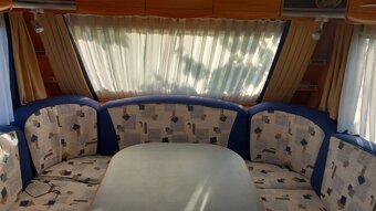 Prodám karavan Adria 2004, 5 osob - 13