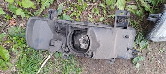 Díly a světla na Renault Master - 13