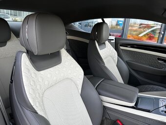 Bentley Continental GT W12 - 13