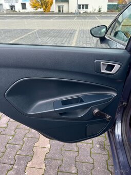Ford Fiesta - 13