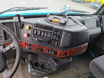 Prodám tahač návěsů VOLVO VVN EURO 3 retardér - 13