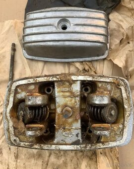 Originální nové hlavy z vojenského depozitu Dněpr Ural K750 - 13