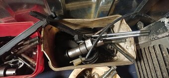 Suzuky manažer vz 800 - 13