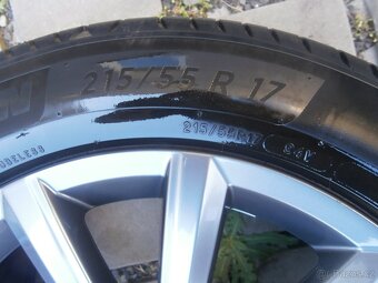 LETNÍ ALU KOLA 5X112 215 55 17 VW ORIGINÁL - 13
